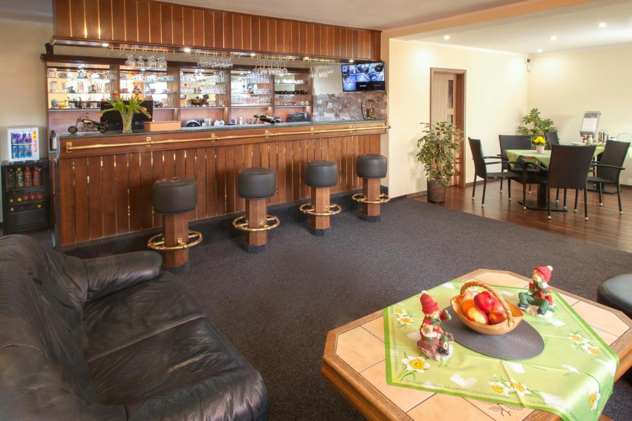 Pension Relax U Komina Františkovy Lázně Buitenkant foto