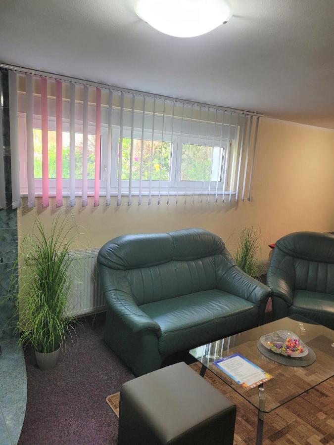 Pension Relax U Komina Františkovy Lázně Buitenkant foto